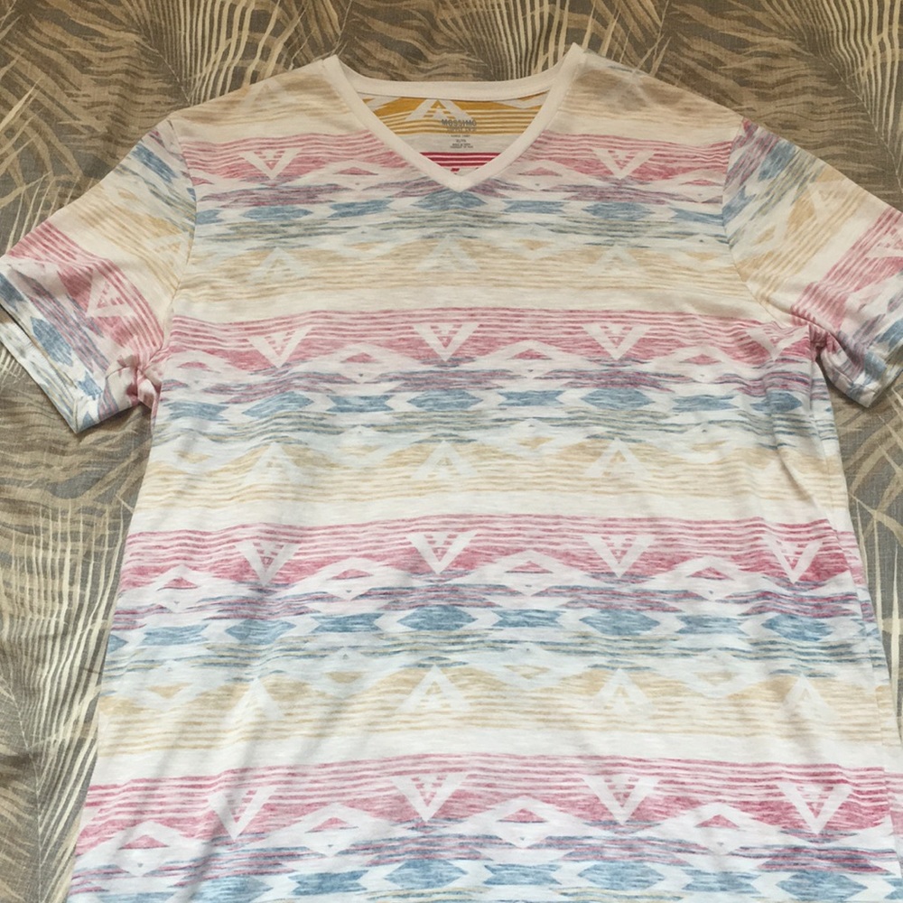 Mossimo Supply Co T-shirt